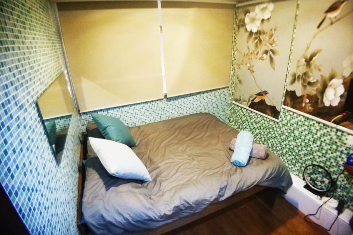 Happy Hotel / LOK INN - Image 5