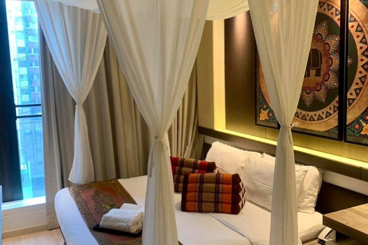 Sober Hotel Mong Kok - Image 2