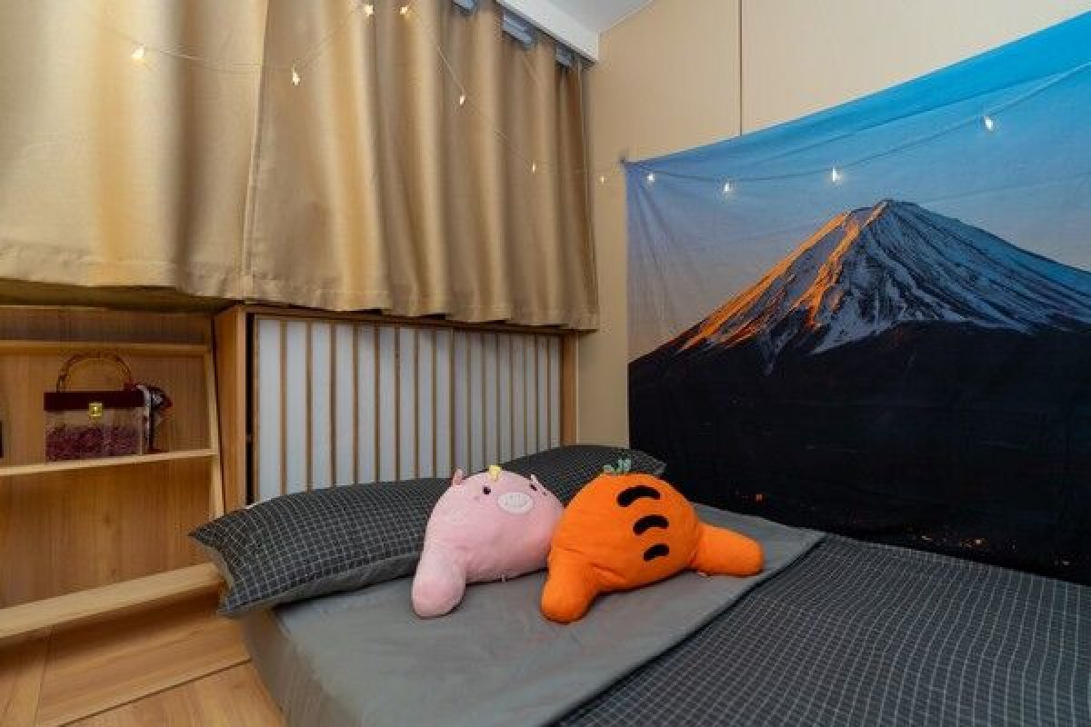 Alien Meow Inn - Image 2