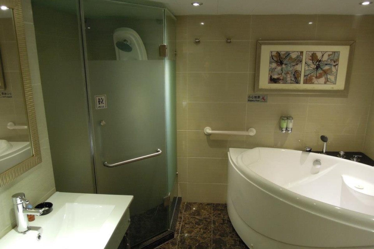 Viva Villa - Image 6