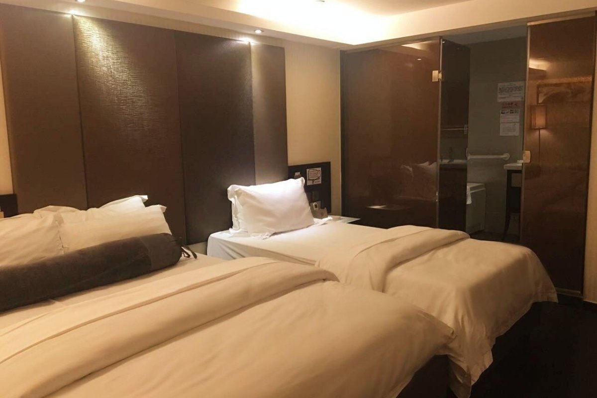 The Ten Hotel - Image 8