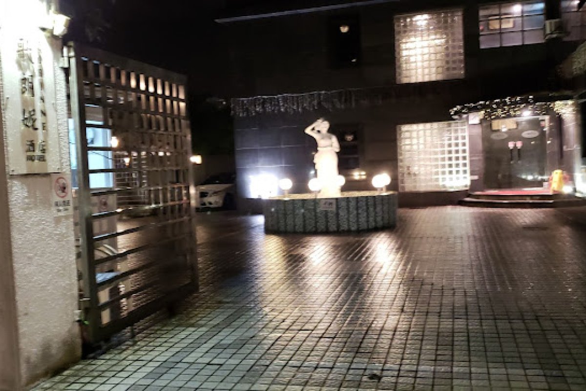 歌朗妮酒店 - Image 3